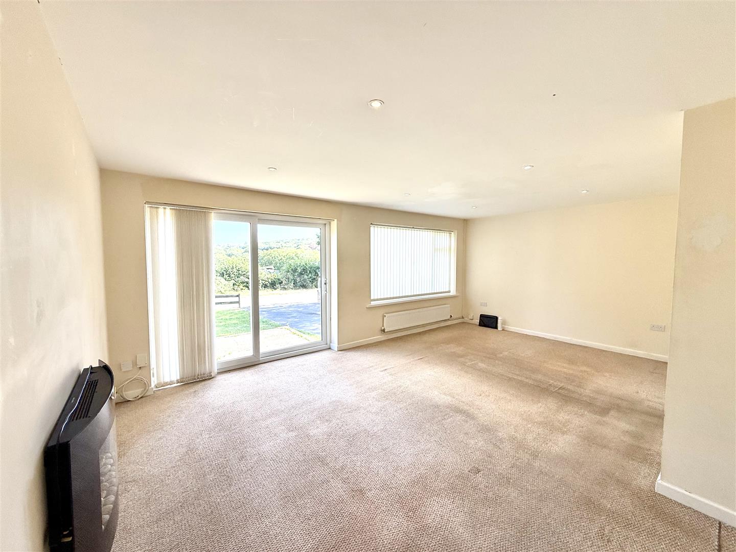 Ddol Road, Dunvant, Swansea, SA2 7UB